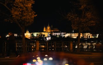 Jízda historickým centrem Prahy v červeném BMW Z4