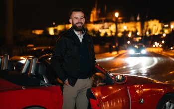 Jízda historickým centrem Prahy v červeném BMW Z4