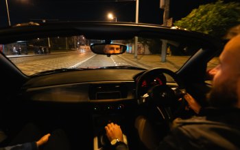 Jízda historickým centrem Prahy v červeném BMW Z4