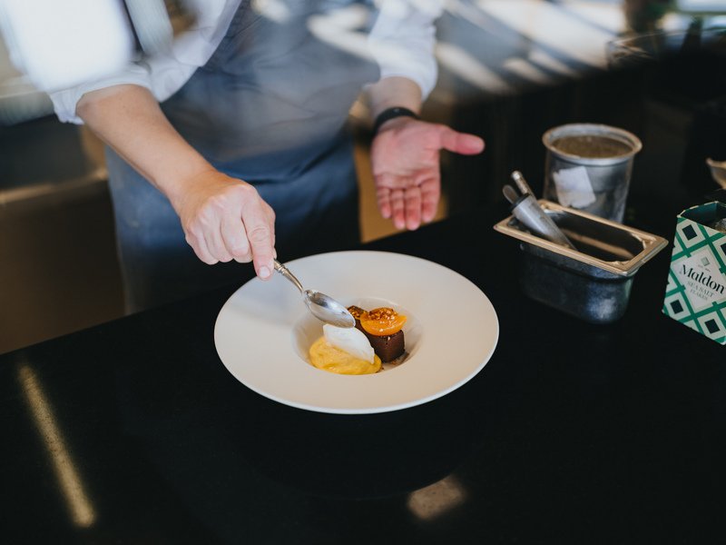 Pobyt na letišti s degustační večeří pro dva