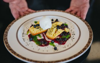 Pobyt na letišti s degustační večeří pro dva