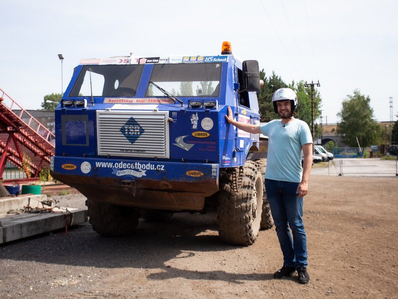 Ostrava: Jízda v legendární Tatra 813