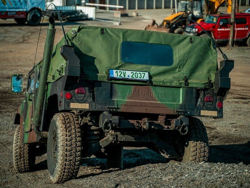 Jízda Hummerem H1