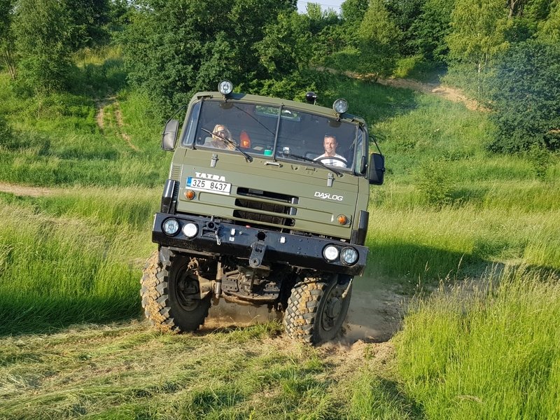 Offroad jízda legendární Tatrou 815: Ostrava