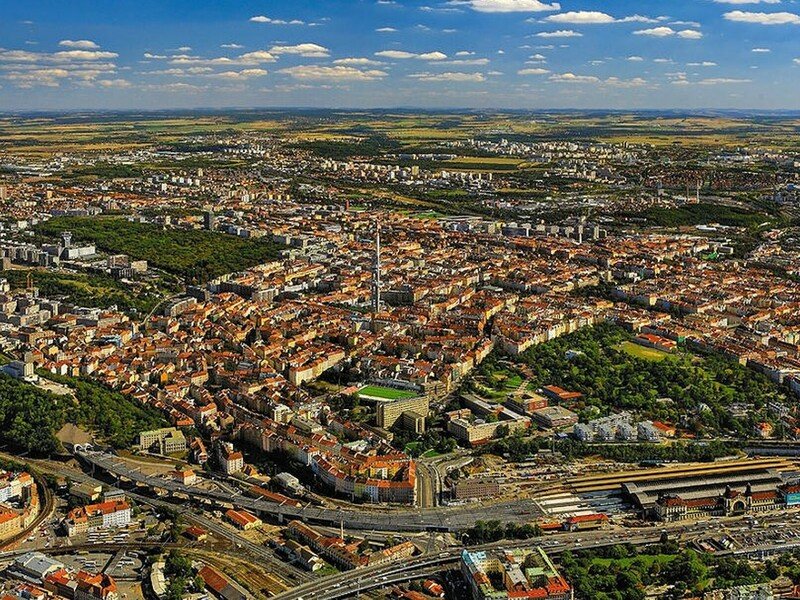 Vyhlídkový let nad Prahou Západ