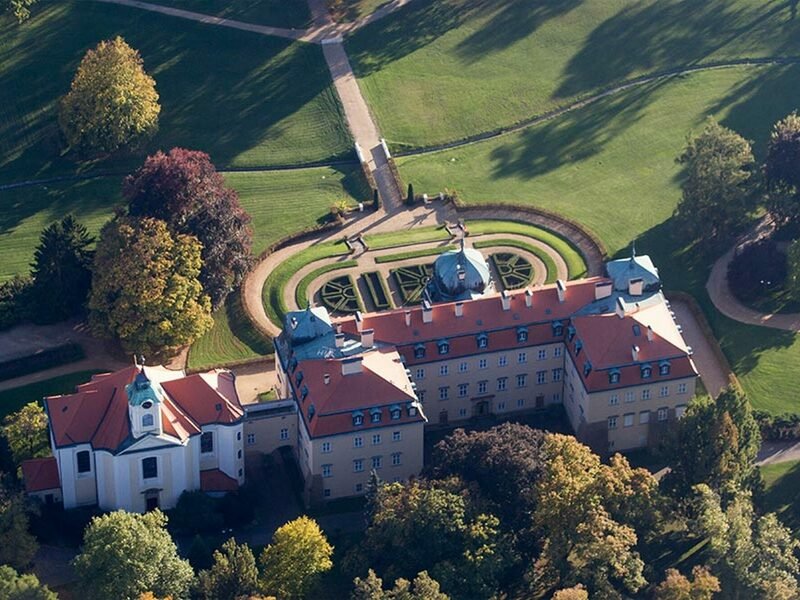 Vyhlídkový let nad Prahou Západ