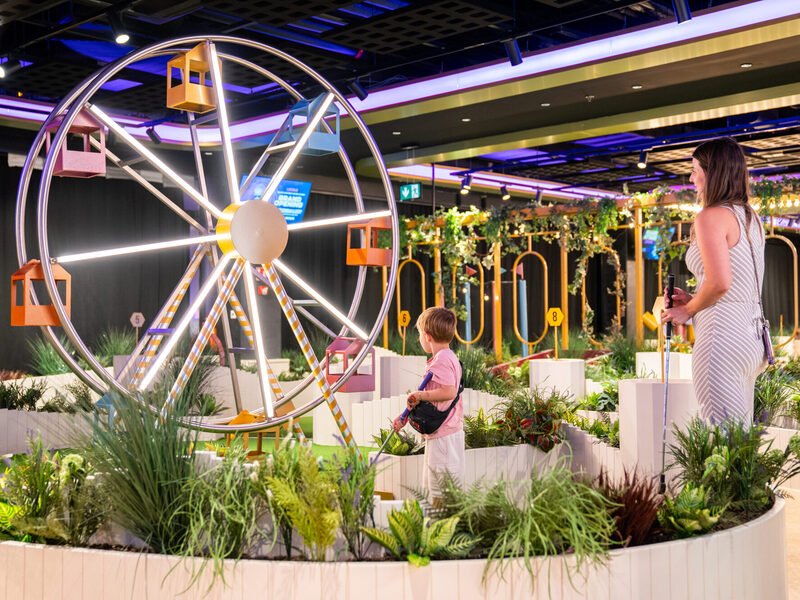 Neomezené arkádové hry v LEVELS Prague až na 180 minut