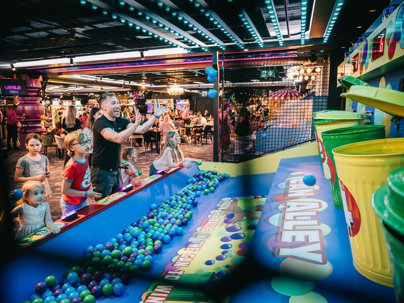 Neomezené arkádové hry v LEVELS Prague až na 180 minut