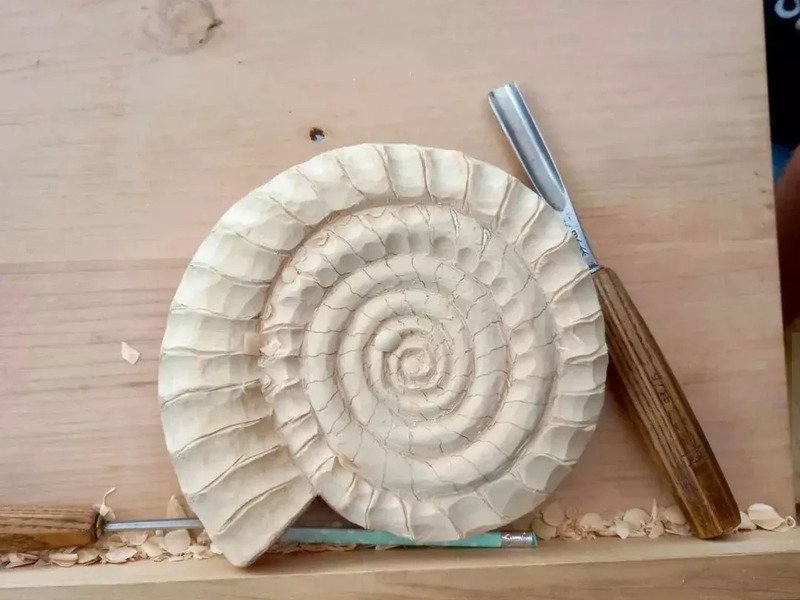 Vyřežte si vlastní misku a odneste si domů originál ze dřeva