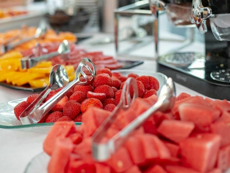 Noc v Tančícím domě s tříchodovou večeří pro 2