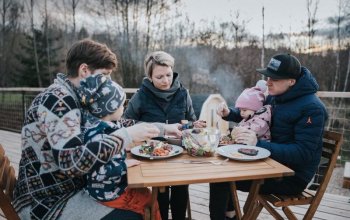 Romantický glamping s wellness a adrenalinem v Krkonoších