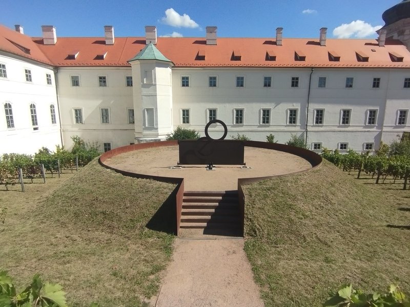 Přízrak z kláštera: Venkovní úniková hra