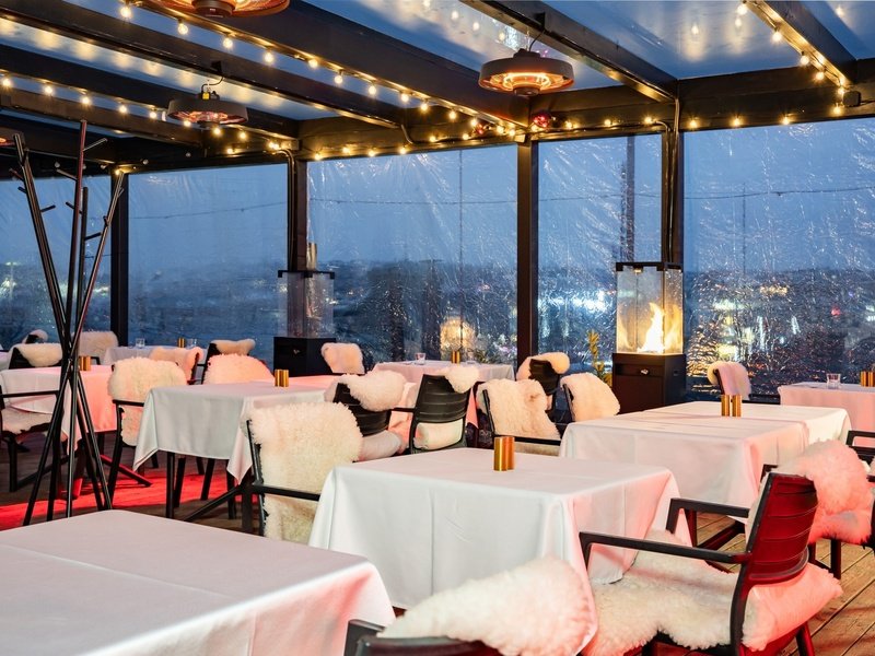 Dárkový voucher do rooftop restaurace v centru Prahy