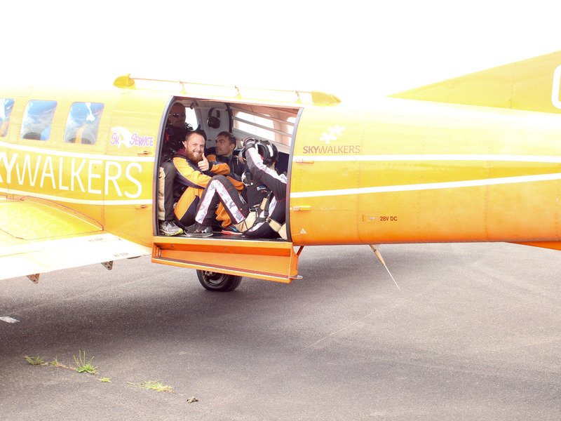 Tandemový seskok padákem