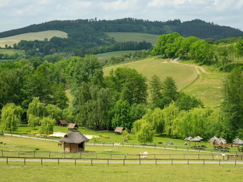 Celodenní vstup do Farmaparku Soběhrdy