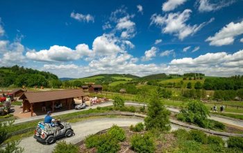 Celodenní vstup do Farmaparku Soběhrdy