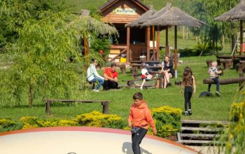 Celodenní vstup do Farmaparku Soběhrdy