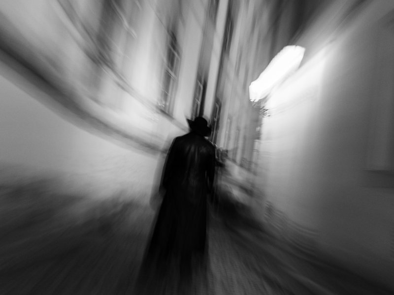 Venkovní úniková hra: Tajemný podezřelý