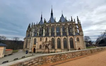 Venkovní úniková hra: Vraždě na stopě