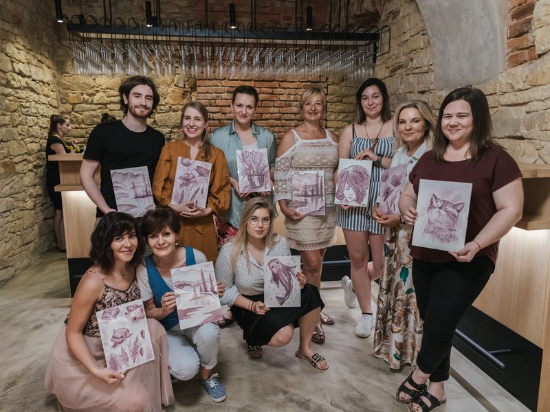 Zážitkové malování vínem + degustace se sommeliérem