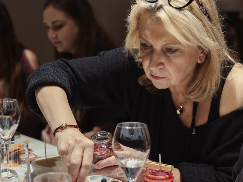 Kreativní kurz: Výroba přírodních svíček + gravírování skla