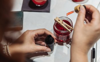 Kreativní kurz: Výroba přírodních svíček + gravírování skla