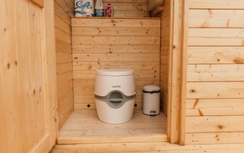 Klidný glamping pro dva mezi jabloněmi