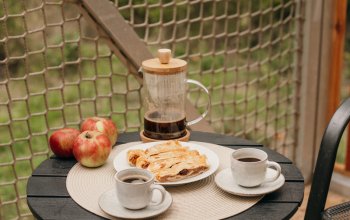 Klidný glamping pro dva mezi jabloněmi