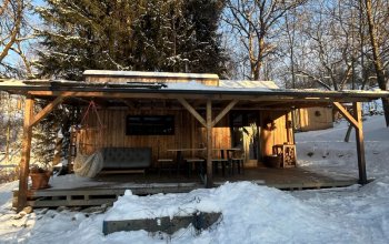 Tiny house mezi stromy v Jizerských horách