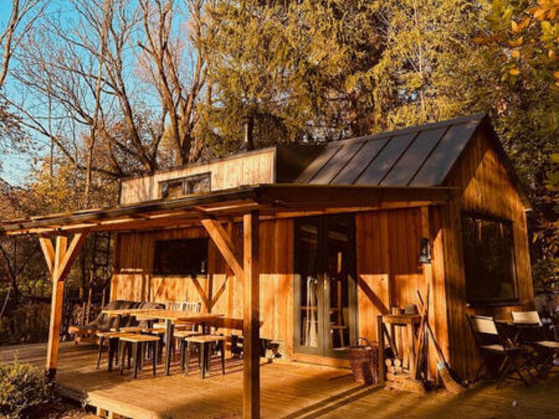 Tiny house mezi stromy v Jizerských horách