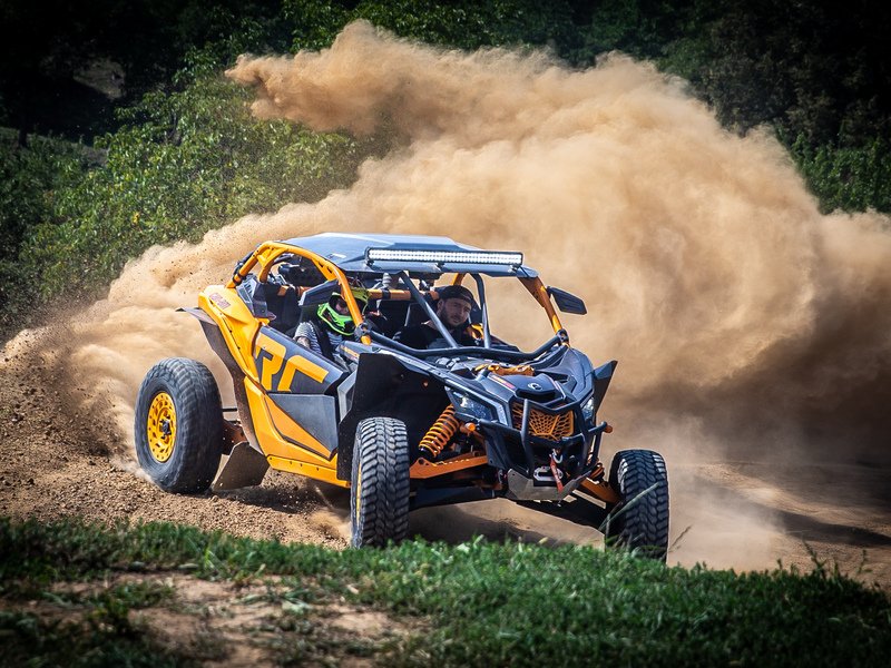 Jízda v buggy CAN-AM Maverick X