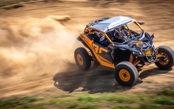 Jízda v buggy CAN-AM Maverick X