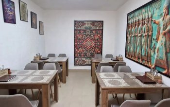 Degustační perské menu v restauraci Saffron Persian Food