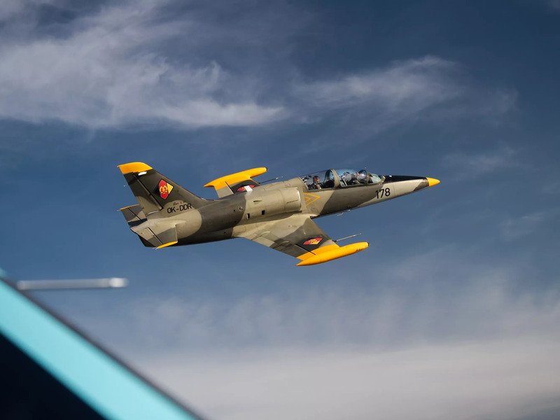 Let stíhačkou L-39 Albatros