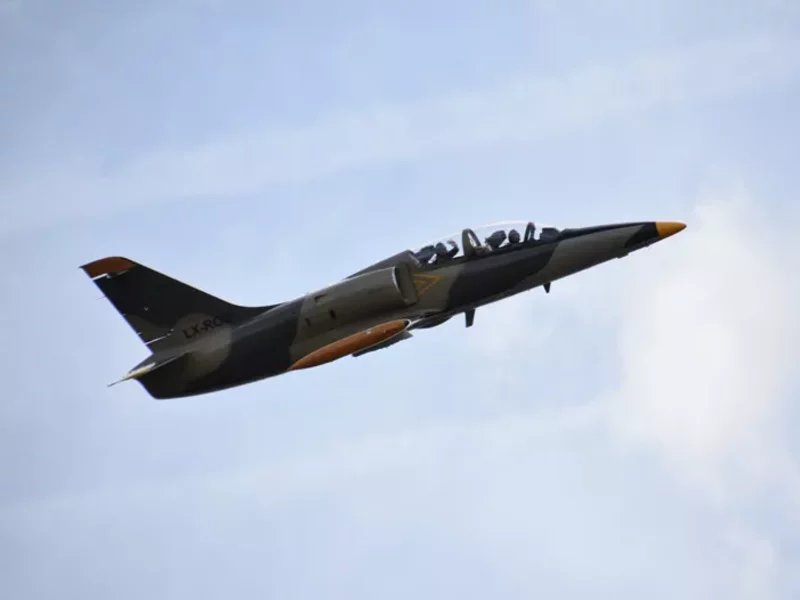 Let stíhačkou L-39 Albatros
