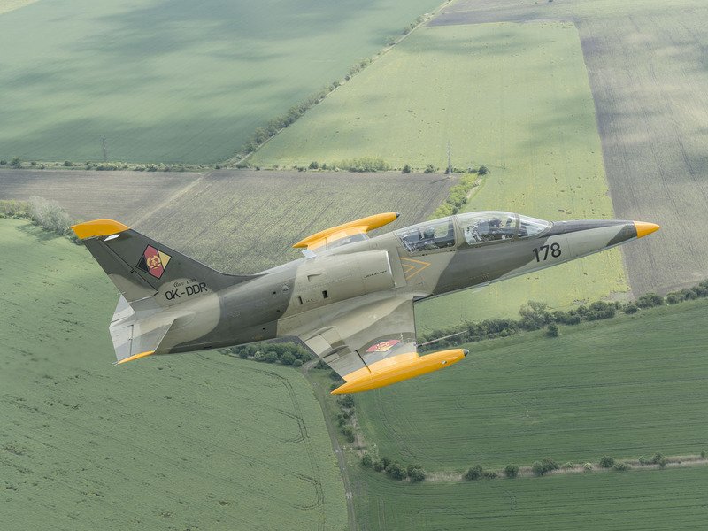 Let stíhačkou L-39 Albatros