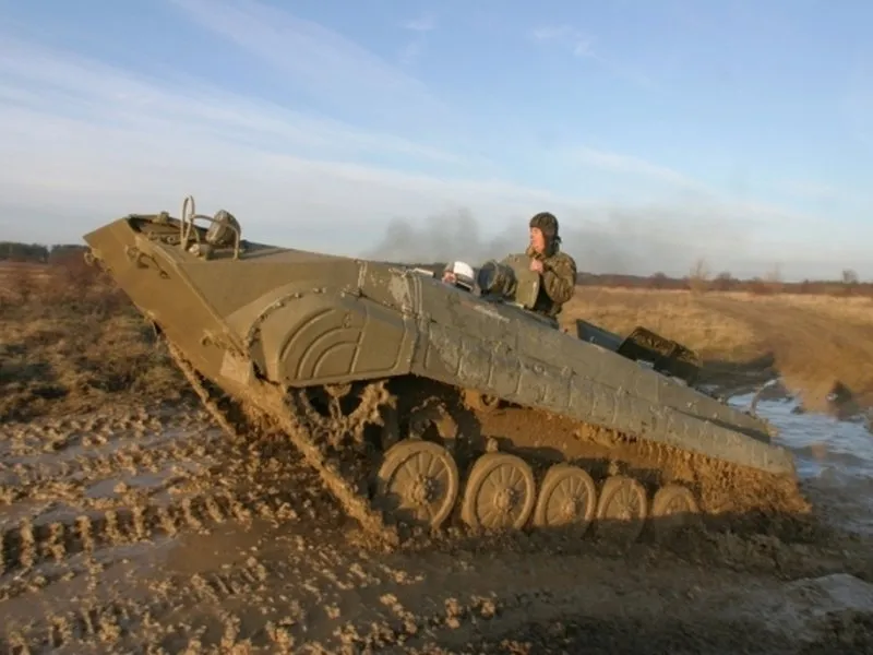 Army drill aneb Zpátky na vojnu