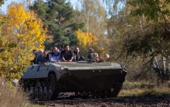 Jízda obrněným transportérem