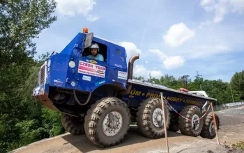 Ostrava: Jízda v legendární Tatra 813