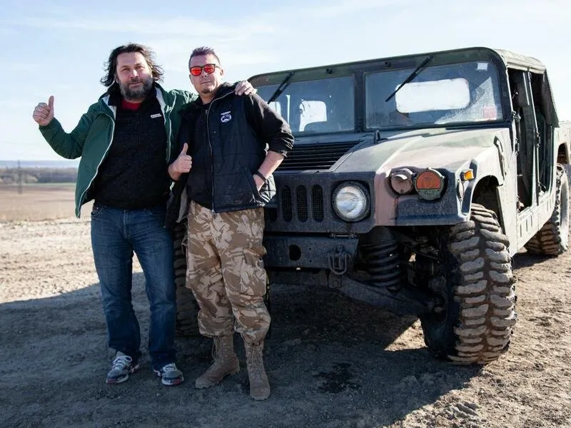 Řízení legendárního vozu Humvee