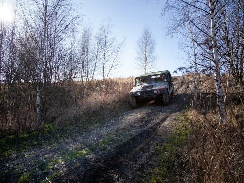 Řízení legendárního vozu Humvee