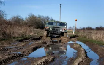Řízení legendárního vozu Humvee