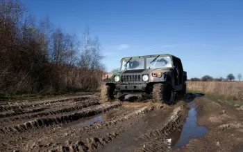 Řízení legendárního vozu Humvee