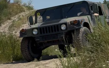 Řízení legendárního vozu Humvee