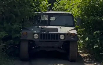 Řízení legendárního vozu Humvee