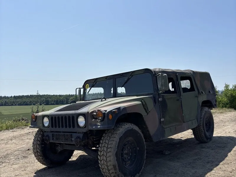 Řízení legendárního vozu Humvee