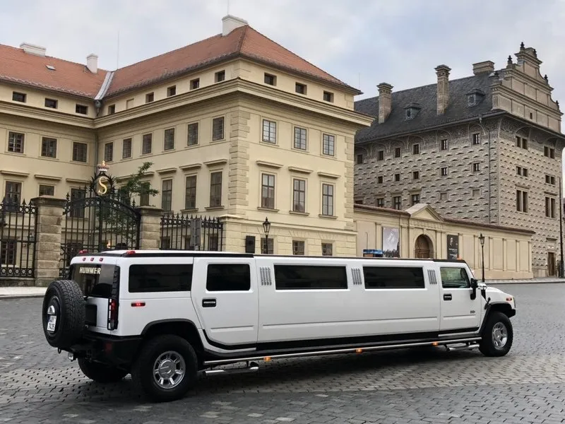 Párty jízda v Hummer limuzíně
