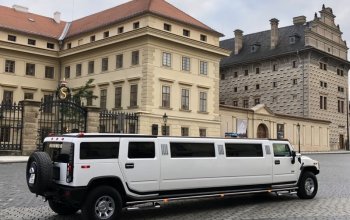 Párty jízda v Hummer limuzíně