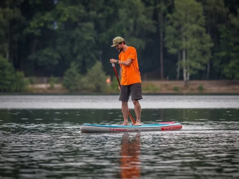 Škola paddleboardingu na Malé Skále