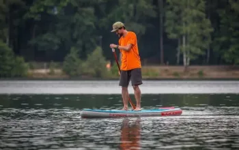 Škola paddleboardingu na Malé Skále